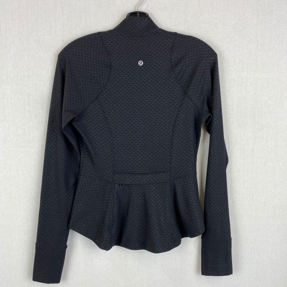 Lululemon Light Pattern Zip Jacket - image 6